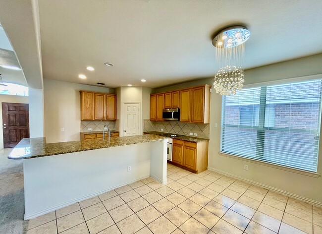 Building Photo - Gorgeous 4-bedroom home!