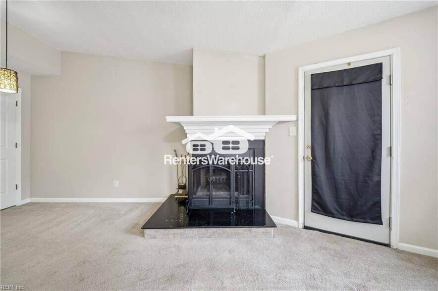 Building Photo - 720 Inlet Quay