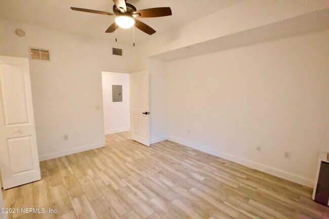 Building Photo - 9745 Touchton Rd