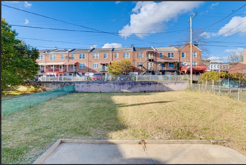 Building Photo - 4202 Fairview Ave