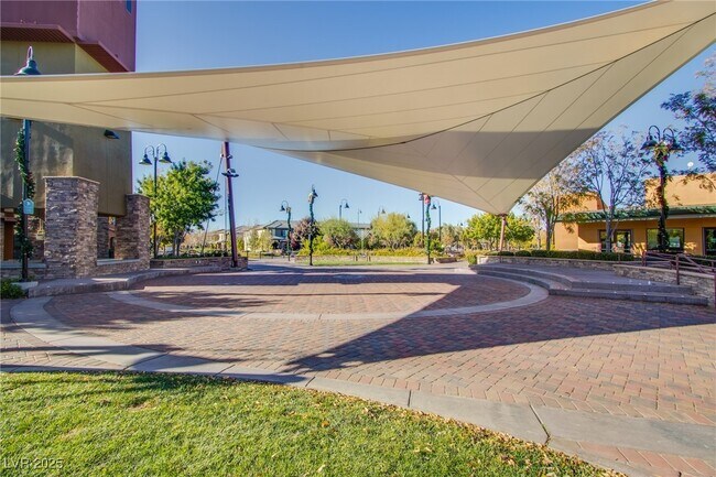 Building Photo - 2758 Pellaro Walk