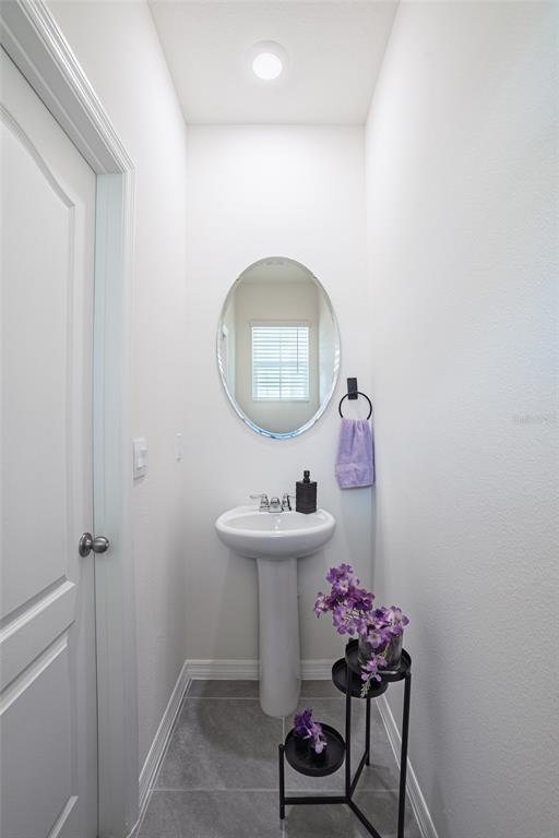 Building Photo - 1456 Isleta Lp