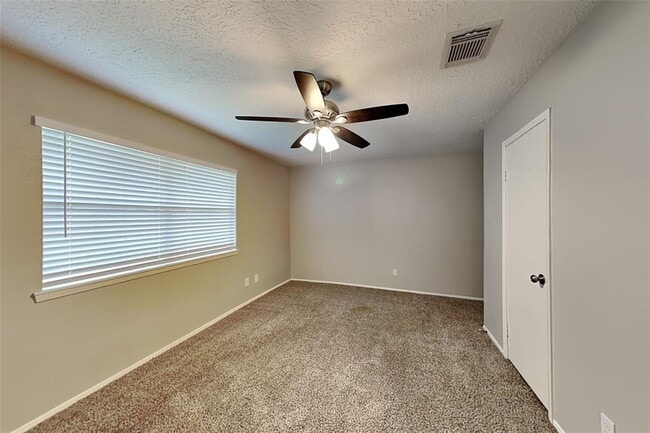 Building Photo - 9434 Chartermoss Cir