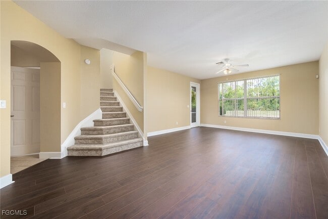 Building Photo - 9745 Roundstone Cir