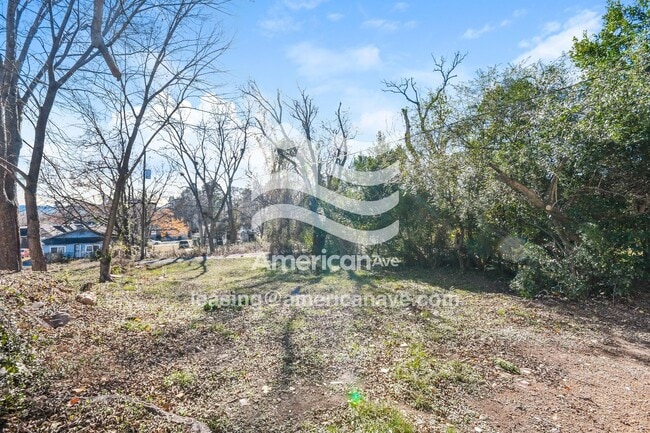 Building Photo - 1833 31st St Ensley