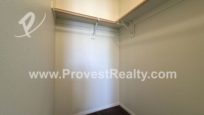 Building Photo - 15847 Barrel Cactus Ln