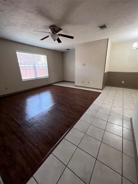 Building Photo - 11912 Metmora Ct