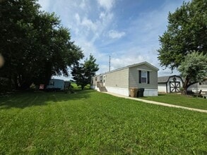 Building Photo - 47 Fairlane Ct