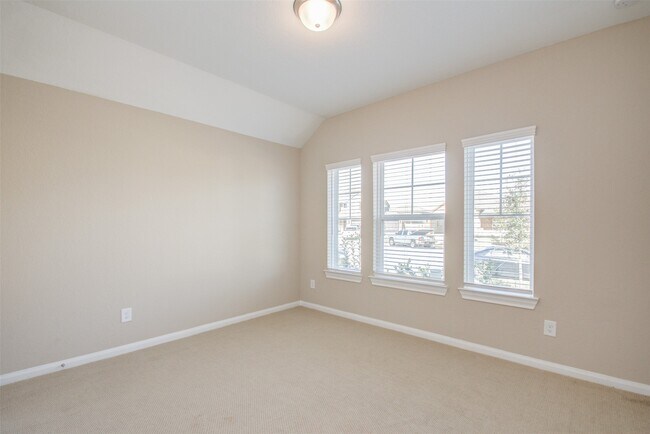 Building Photo - 2212 Gadwall Ct