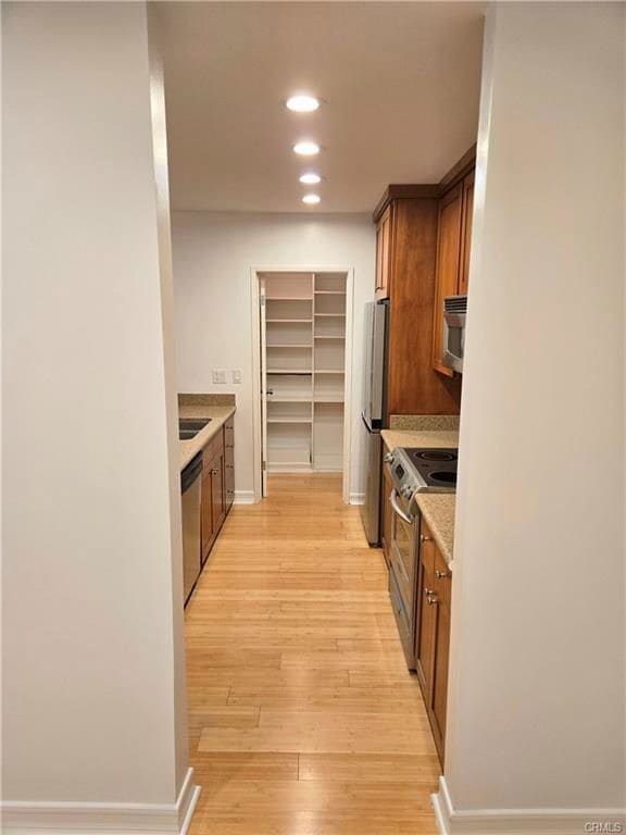 Building Photo - 901 10th St