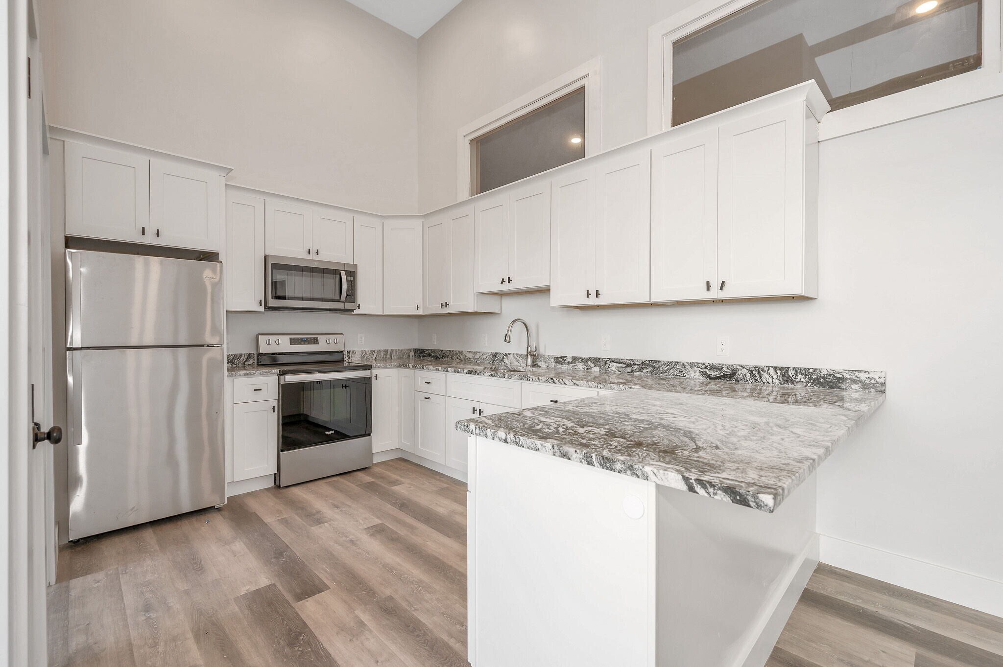 Building Photo - 72 Boisvert St