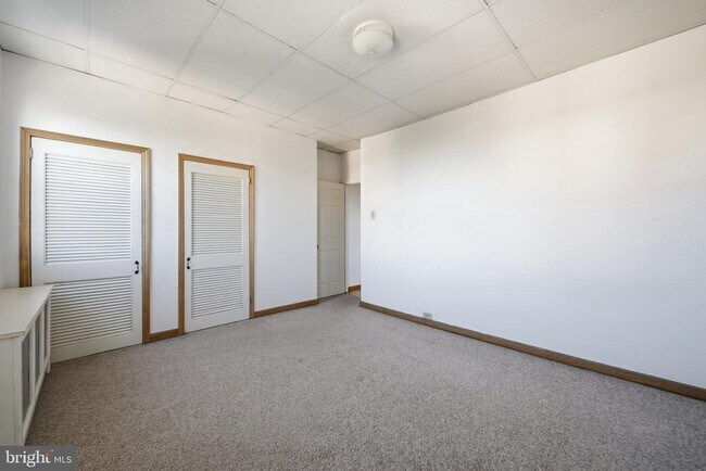 Building Photo - 2229 S 11th St