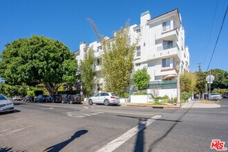 Building Photo - 350 S Norton Ave