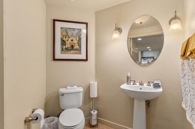 Building Photo - 45245 Seeley Dr