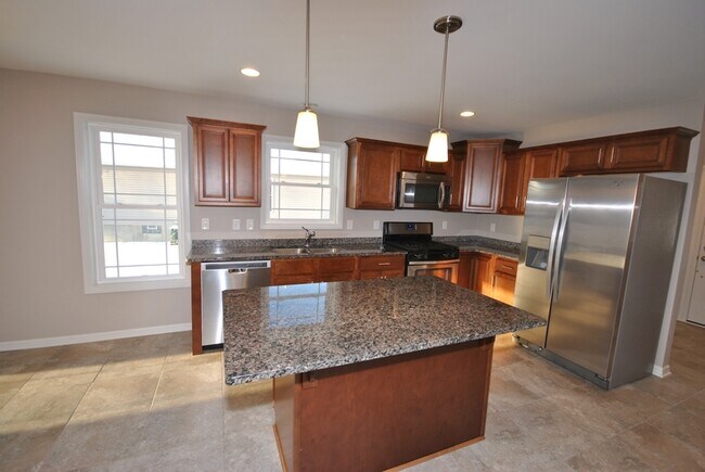 Building Photo - 4713 Mosey Ln