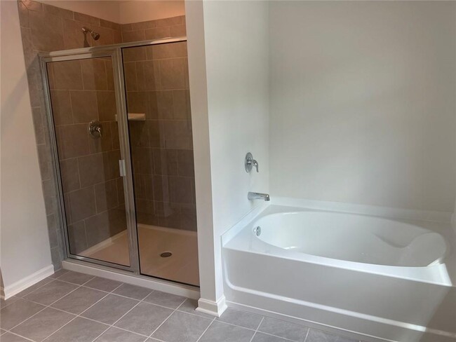 Building Photo - 3111 Greyton Dr