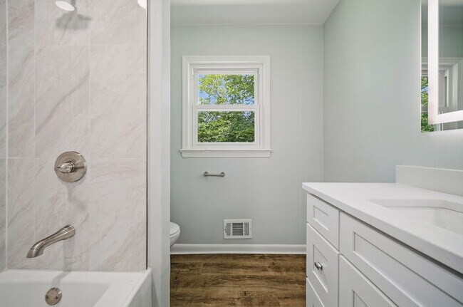 Building Photo - Recently Remodeled, Beautiful 3 Bedroom Home in Norfolk
