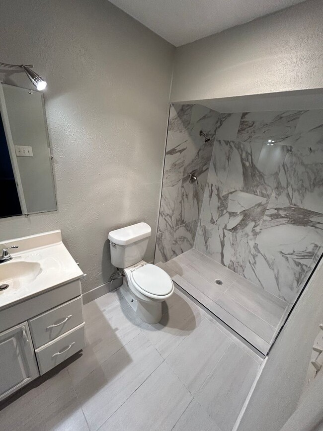 Building Photo - A hassle-free lifestyle