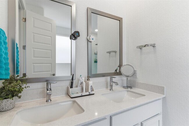 Building Photo - 105 Nuntree Cv