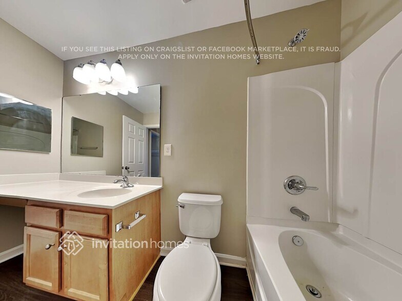 Building Photo - 6524 Prosperity Commons Dr