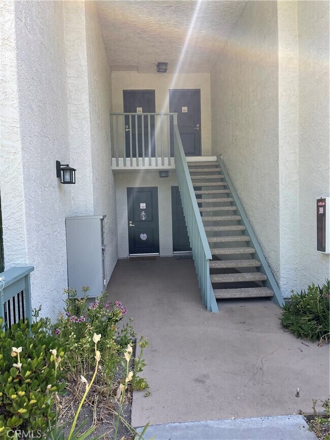 Building Photo - 4714 Park Granada