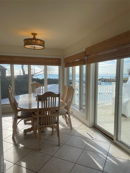 Building Photo - 45 Romana Dr