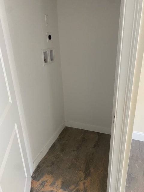 Building Photo - 520 Main St