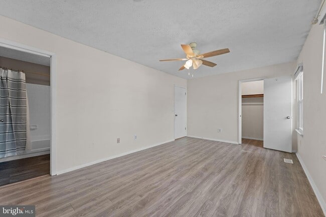 Building Photo - 8561 Skipjack Pl