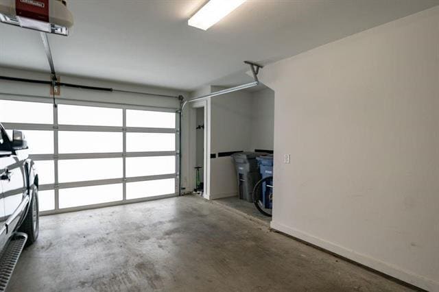 Building Photo - 4925 Camdale Ct
