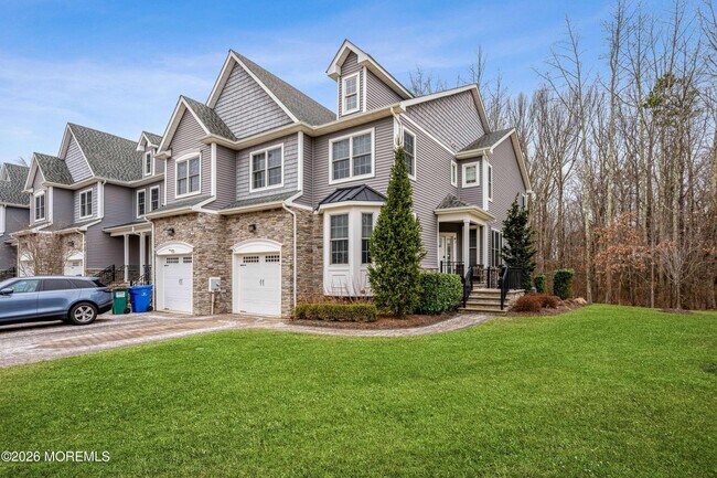 Building Photo - 2 Gonzalez Dr