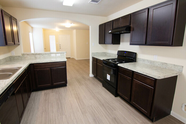 Building Photo - 961 River Sage Ct