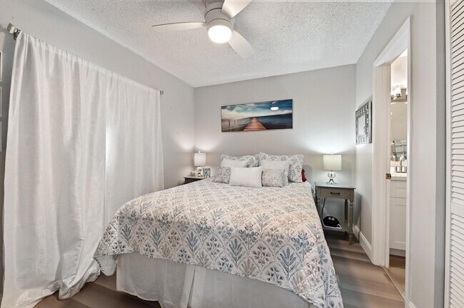 Building Photo - 18824 Argosy Dr