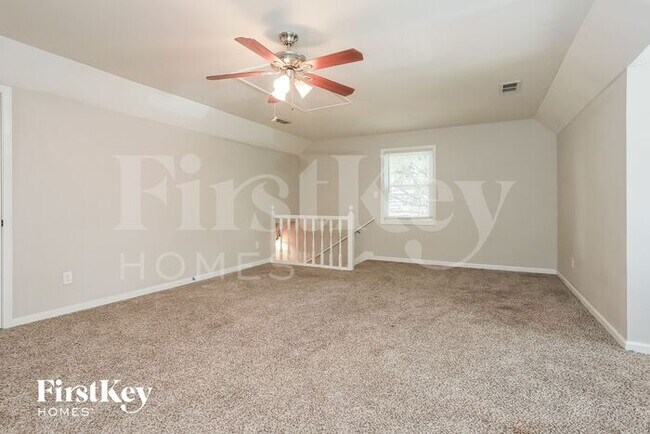 Building Photo - 2796 Water Valley Rd