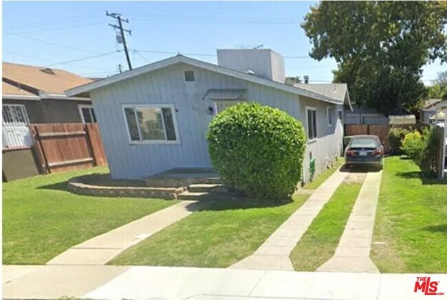 Building Photo - 322 Magnolia Ave