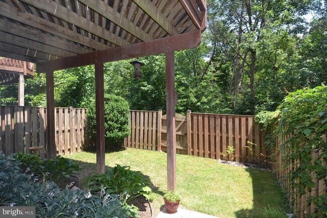 Building Photo - 21168 Millwood Square