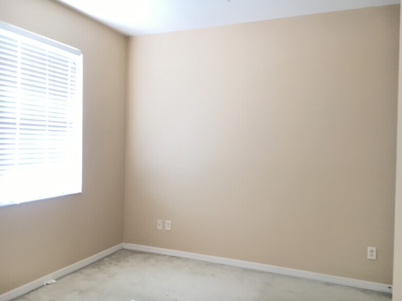 Building Photo - 13939 Daniels Landing Cir