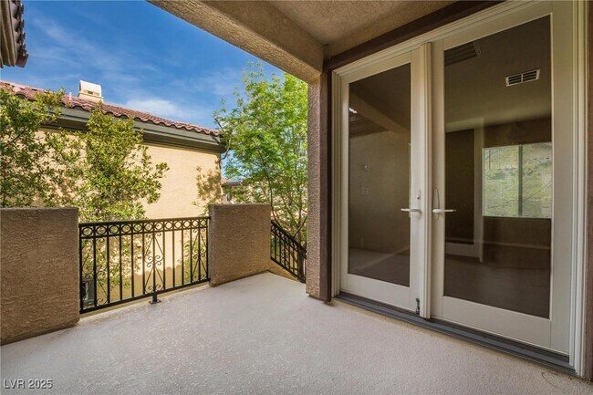 Building Photo - 7744 White Ginger Ave