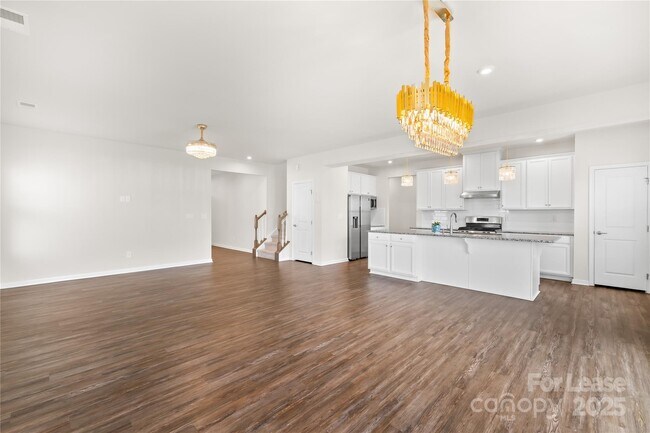 Building Photo - 7011 Waterwheel St SW