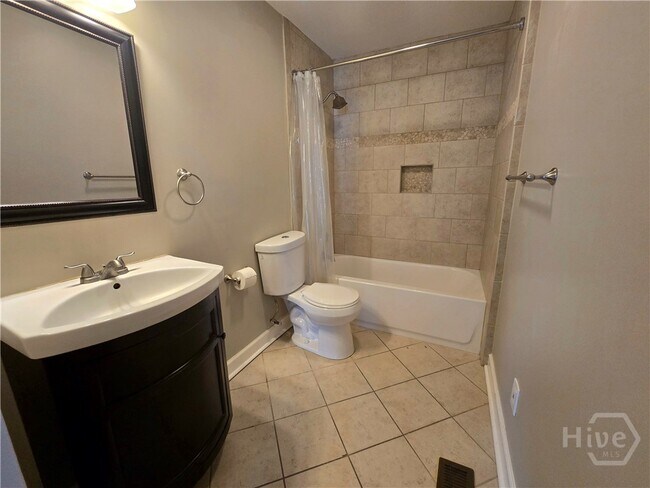 Building Photo - 309 E 58th St