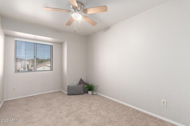 Building Photo - 3611 E Windmere Dr