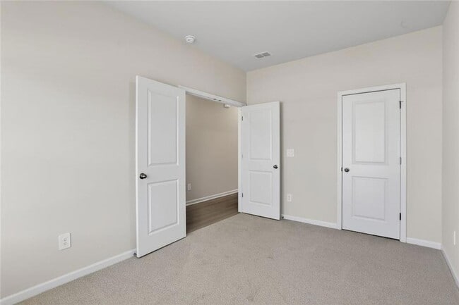 Building Photo - 6929 Winchester Pl