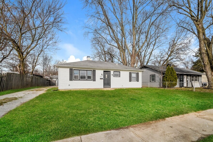 Building Photo - 2610 Horton Dr