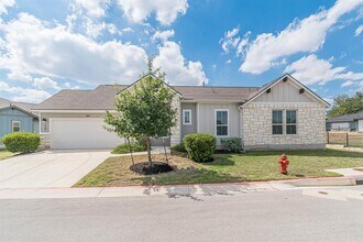 Building Photo - 127 Roaming Rock Trl