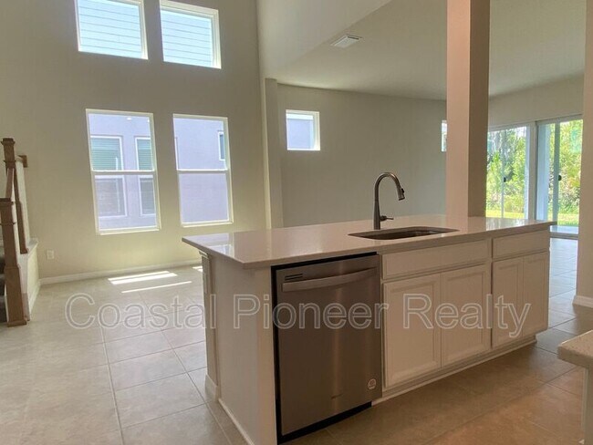 Building Photo - 28613 Cozy Creek Dr
