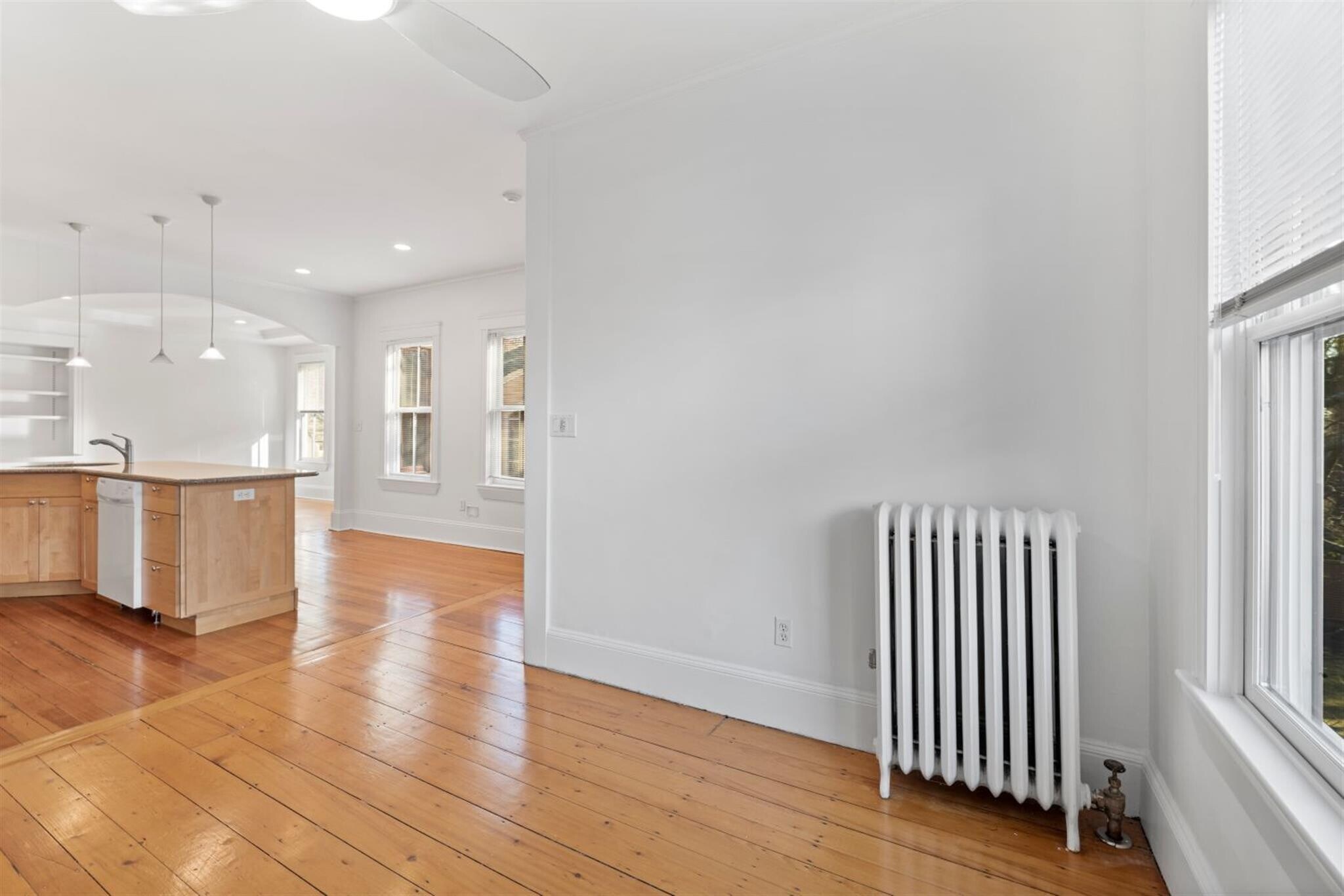 Building Photo - 30 Healey St