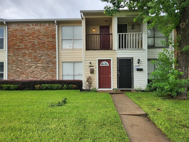 Primary Photo - 8848 Kempwood Dr