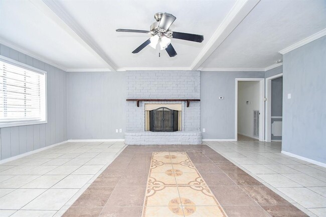 Building Photo - 11627 Bandlon Dr