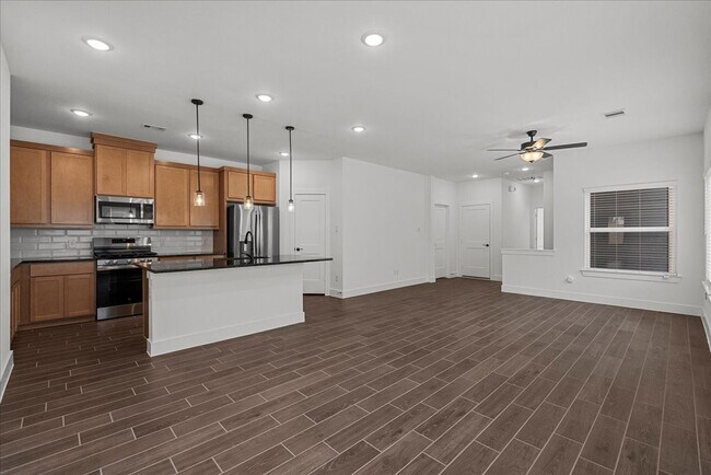 Building Photo - 10123 Crescendo Wy