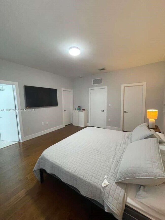 Building Photo - 7240 NW 103rd Path