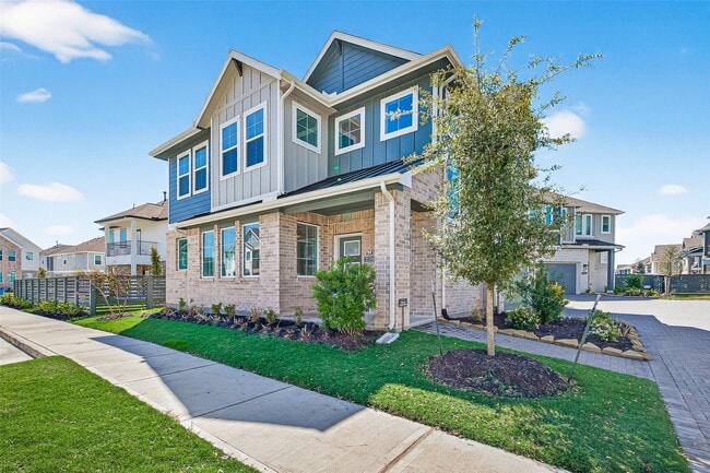 Building Photo - 21219 Fiery Skipper Dr